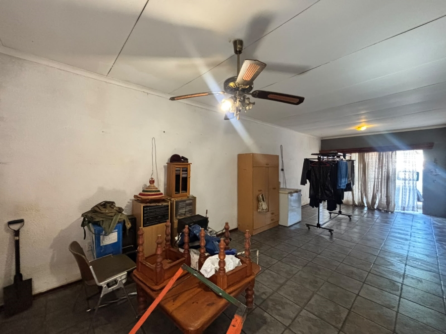 2 Bedroom Property for Sale in Meiringspark North West